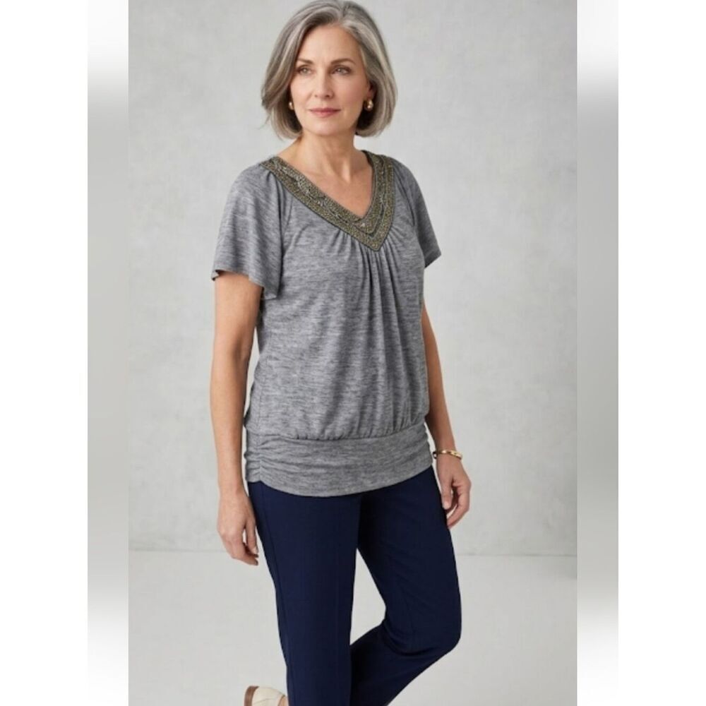 B Design Top Sz XL Gray beaded